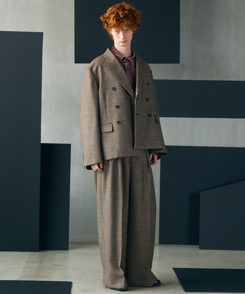 MAISON SPECIAL(メゾンスペシャル)の「《UNISEX》【Italian Dead Stock Fabric】Two-Tuck Prime-Wide Trousers/【イタリアンデッドストックファブリック】2タックプライムワイドスラックス【MAISON SPECIAL/メゾンスペシャル】■セットアップ対応■(スラックス・メンズ・ブラウン/ベージュ/ブラック/ダークネイビー/グレイッシュベージュ/グレー・1/0/2)」の8枚目の写真