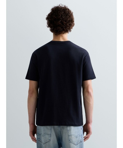 REPLAY（リプレイ）の「Ｒロゴ リラックス Tシャツ（Tシャツ/カットソー・メンズ・ネイビー/ブラック/ホワイト・X-LARGE/SMALL/LARGE/MEDIUM）」の5枚目の写真