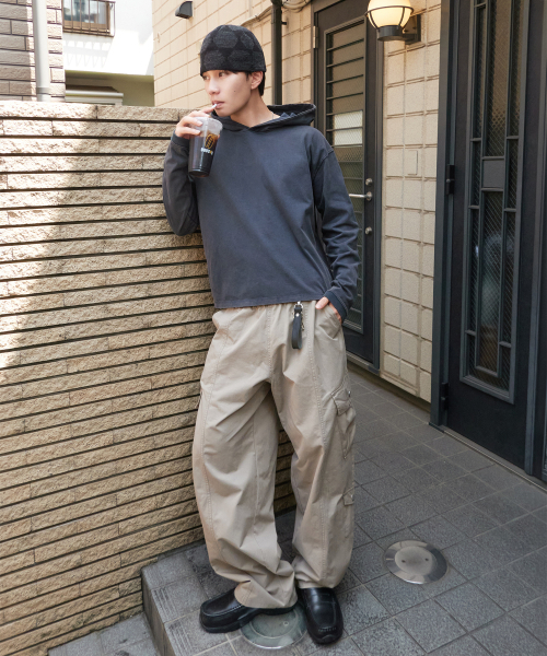 XERO（ゼロ）の「オーバーカーブドマルチカーゴパンツ [ベージュ]（その他パンツ・レディース・その他・MEDIUM/LARGE）」の2枚目の写真