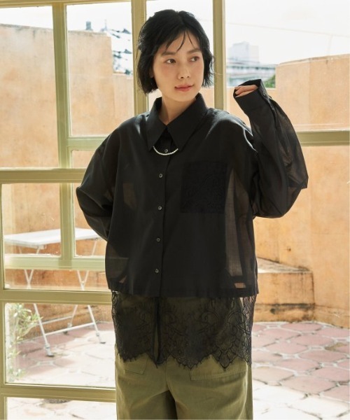 LBC（エルビーシー）の「スパンローン裾レースシャツ（シャツ/ブラウス・レディース・チャコール/ベージュ/ブラック・M）」の22枚目の写真