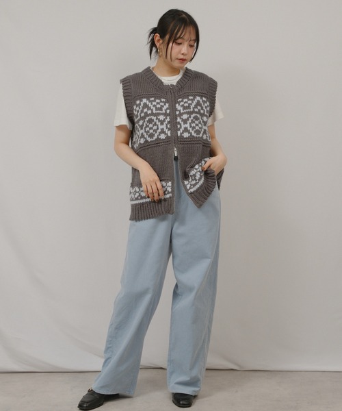 palm RICHE（ポームリシュ）の「チャンキーヤーンニットベスト（ベスト・レディース・チャコールグレー/アイボリー/ミント・M）」の14枚目の写真