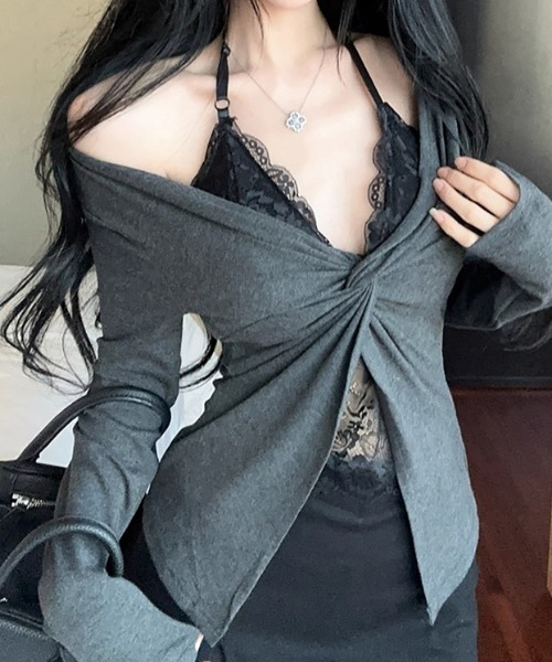 NANEA(ナネア)の「レースキャミレイヤード風トップス(Tシャツ/カットソー・レディース・ブラック/ホワイト/グレー/チャコールグレー・フリー)」の12枚目の写真