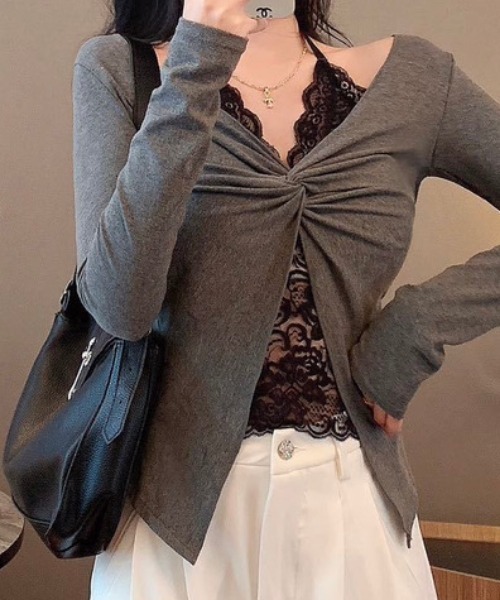 NANEA(ナネア)の「レースキャミレイヤード風トップス(Tシャツ/カットソー・レディース・ブラック/ホワイト/グレー/チャコールグレー・フリー)」の15枚目の写真