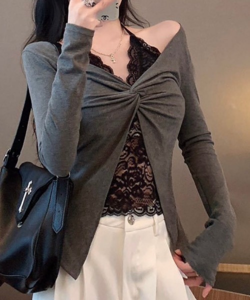 NANEA(ナネア)の「レースキャミレイヤード風トップス(Tシャツ/カットソー・レディース・ブラック/ホワイト/グレー/チャコールグレー・フリー)」の16枚目の写真