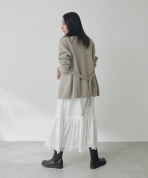 RIVE DROITE(リヴドロワ)の「サテンティアードキャミワンピース(秋服/冬服)(ワンピース・レディース・ブラック/オフホワイト・FREE)」の6枚目の写真