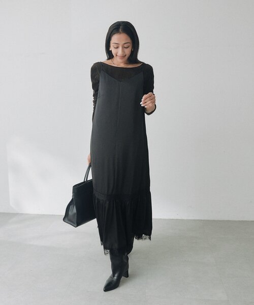 RIVE DROITE(リヴドロワ)の「サテンティアードキャミワンピース(秋服/冬服)(ワンピース・レディース・ブラック/オフホワイト・FREE)」の12枚目の写真