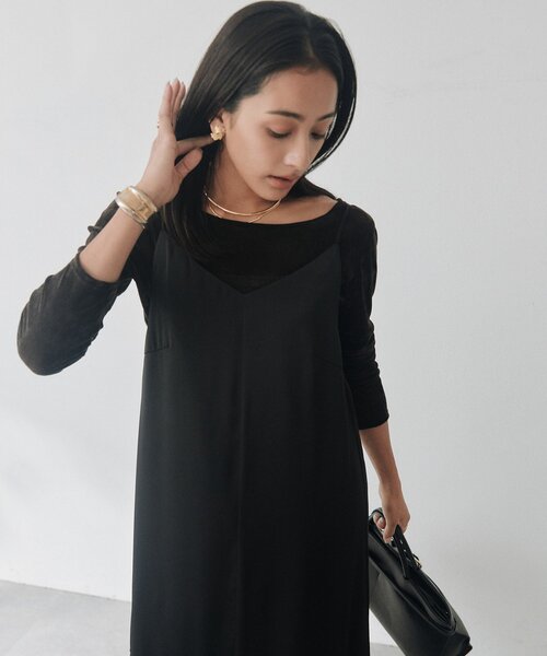 RIVE DROITE(リヴドロワ)の「サテンティアードキャミワンピース(秋服/冬服)(ワンピース・レディース・ブラック/オフホワイト・FREE)」の16枚目の写真