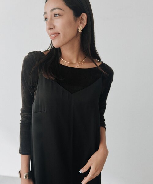 RIVE DROITE(リヴドロワ)の「サテンティアードキャミワンピース(秋服/冬服)(ワンピース・レディース・ブラック/オフホワイト・FREE)」の17枚目の写真