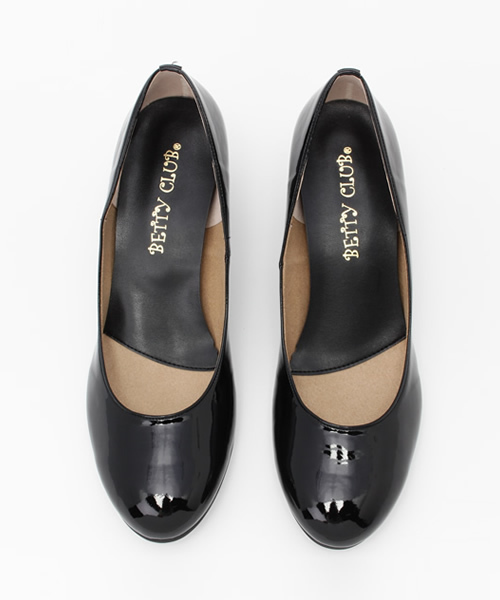 BETTY CLUB(ベティクラブ)の「【21.5cm-26.0cm】 ふかふかラウンドトゥプレーンパンプス(パンプス・レディース・ネイビー/ダークベージュ/ブラック/ブラック系その他/ピンク/ブルー/ベージュ系その他・23.0cm/23.5cm/22.5cm/24.0cm/21.5cm/24.5cm/25.5cm/25.0cm/22.0cm/26.0cm)」の14枚目の写真