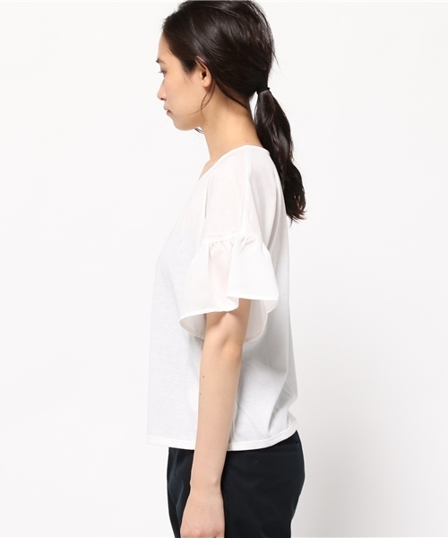 earth music&ecology(アースミュージックアンドエコロジー)の「フレアスリーブプルオーバー(Tシャツ/カットソー・レディース・カーキ/ネイビー/オフホワイト/LT.Gray・FREE)」の6枚目の写真