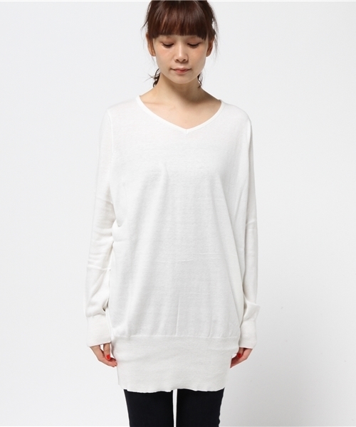 and it_（アンドイット）の「シンプルロングゆったりコットンニット【綿ニット】（ニット/セーター・レディース・オフホワイト/杢グレー/ブラック/ネイビー/グレイッシュベージュ/バーガンディー/ダークグリーン/ロイヤルブルー/マスタード/ブルー・M-L/4L～5L/LL～3L）」の13枚目の写真