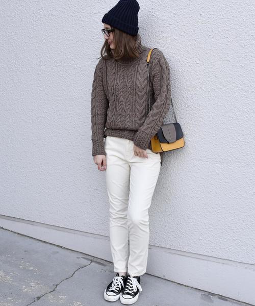 SHIPS Days（シップスデイズ）の「SHIPS Days STANDARD:コーデュロイ パンツ（その他パンツ・レディース・オフホワイト/オリーブ/ベージュ/ダークグレー・SMALL/MEDIUM/LARGE）」の18枚目の写真