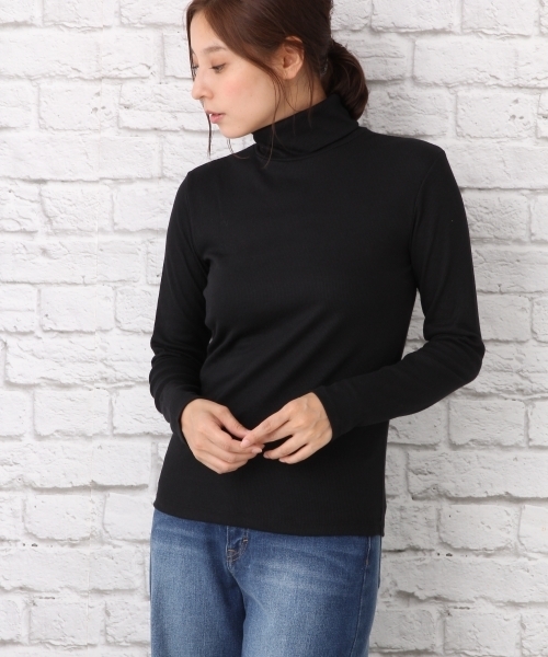 LEPSIM(レプシィム)の「リブタートルインナーLS 728194(Tシャツ/カットソー・レディース・ブラック/オフホワイト/トップグレー・MEDIUM/LARGE)」の2枚目の写真