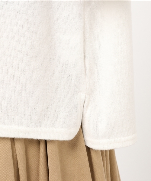 VENCEEXCHANGE（ヴァンスエクスチェンジ）の「起毛オフショルダーニット（ニット/セーター・レディース・オフホワイト/グレー/ブラック・MEDIUM）」の9枚目の写真