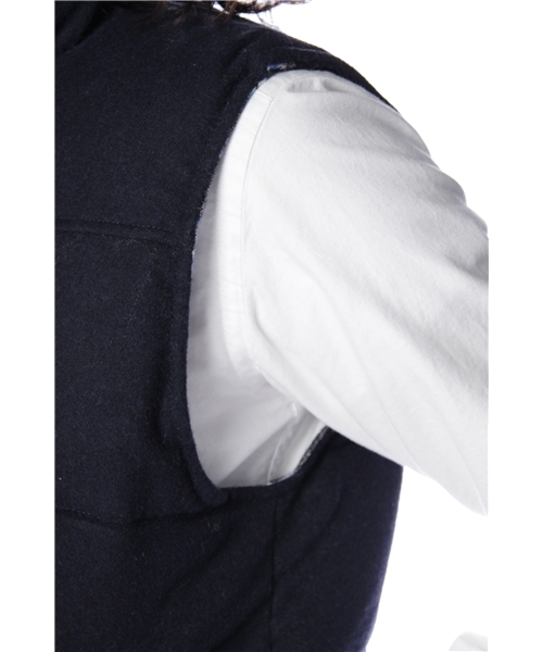 CIAOPANIC（チャオパニック）の「ウール中綿フードベスト（ダウンベスト・メンズ・ネイビー/チャコールグレー・MEDIUM/LARGE）」の5枚目の写真