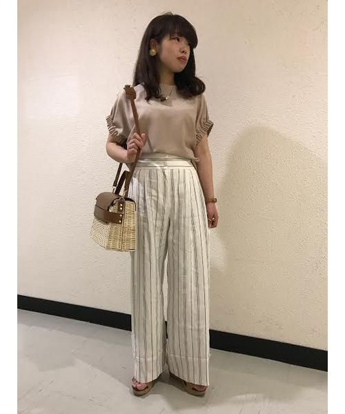 un dix cors(アンディコール)の「ギャザーフレンチブラウス(シャツ/ブラウス・レディース・グリーン/ライトベージュ/その他17・フリ-)」の14枚目の写真