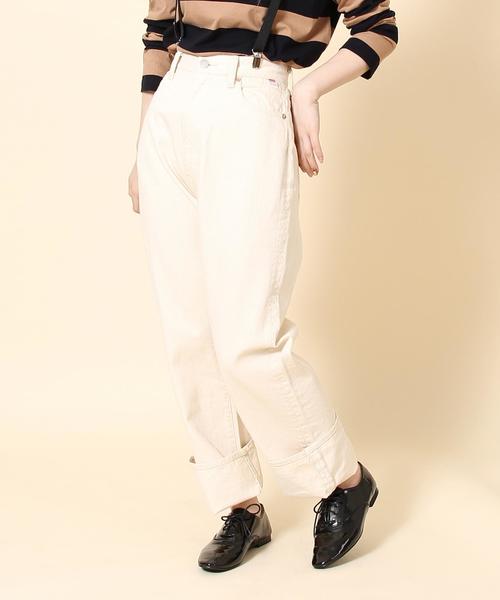 coen(コーエン)の「CONEハイウエストデニムパンツ(デニムパンツ・レディース・ネイビー/ホワイト・SMALL/LARGE/MEDIUM)」の4枚目の写真