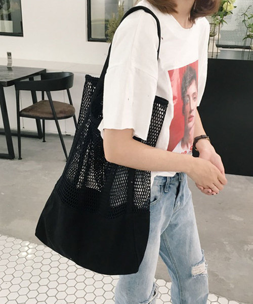 classicalelf(クラシカルエルフ)の「無地コットン白・黒メッシュトートバッグ(A4サイズ収納可)(トートバッグ・レディース・ホワイト/ブラック・FREE)」の6枚目の写真
