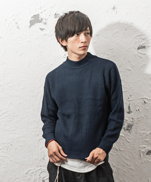 MinoriTY（マイノリティ）の「7G片畦ルーズシルエットモックネック