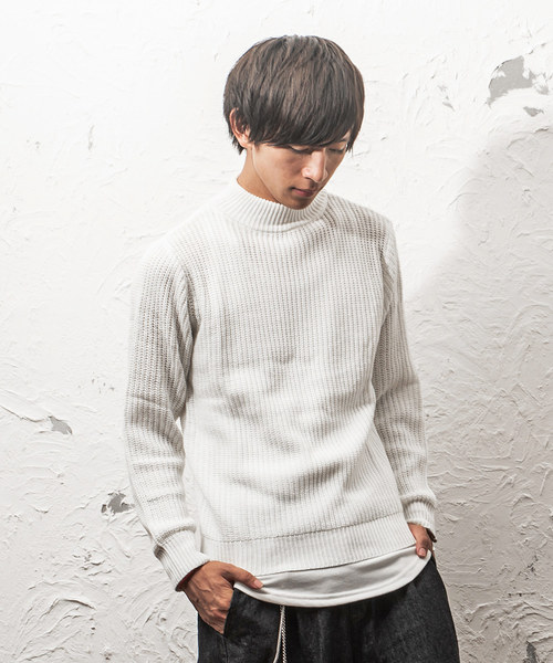 MinoriTY（マイノリティ）の「7G片畦ルーズシルエットモックネックニット（ニット/セーター・メンズ・ネイビー/ブラック/ベージュ/オレンジ/ワイン/グレー/ホワイト/ブラウン・L/M）」の2枚目の写真