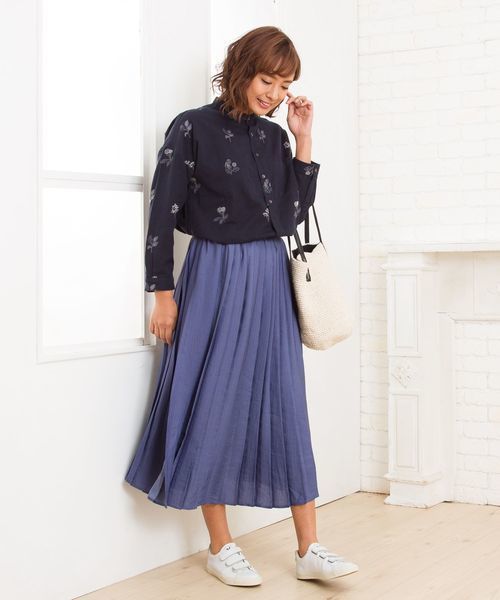 sabstreet my standard(サブストリートマイスタンダード)の「綿麻ボタニカル刺繍ブラウス(シャツ/ブラウス・レディース・ライトグレー/カーキ/ネイビー・15号/9号)」の4枚目の写真