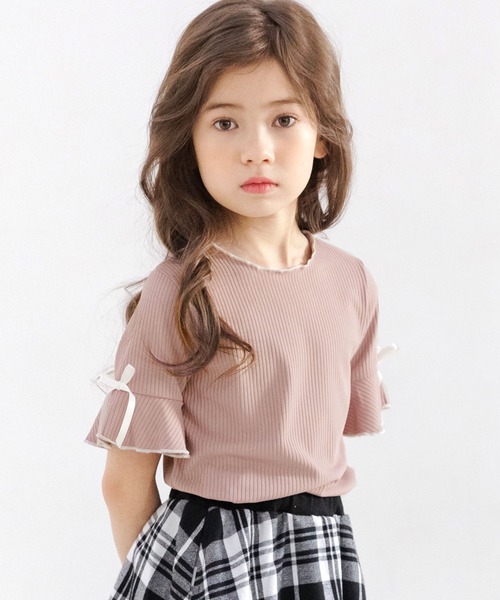 Bee des Bee（ビーデスビー）の「リブ地 半袖トップス（Tシャツ/カットソー・キッズ・イエロー/ホワイト/ブラック/ピンク/ミント/ブラウン/ネイビー/サックスブルー/ブラック系その他/ラベンダー/ライトグレー/アイボリー/ブラウン系その他/レッド系/パープル・100cm/110cm/120cm/130cm/140cm/150cm）」の12枚目の写真