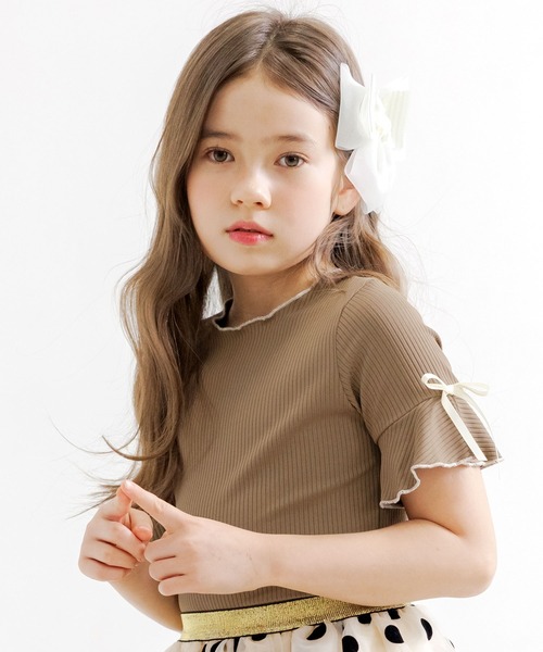 Bee des Bee（ビーデスビー）の「リブ地 半袖トップス（Tシャツ/カットソー・キッズ・イエロー/ホワイト/ブラック/ピンク/ミント/ブラウン/ネイビー/サックスブルー/ブラック系その他/ラベンダー/ライトグレー/アイボリー/ブラウン系その他/レッド系/パープル・100cm/110cm/120cm/130cm/140cm/150cm）」の8枚目の写真