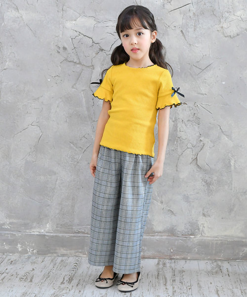 Bee des Bee（ビーデスビー）の「リブ地 半袖トップス（Tシャツ/カットソー・キッズ・イエロー/ホワイト/ブラック/ピンク/ミント/ブラウン/ネイビー/サックスブルー/ブラック系その他/ラベンダー/ライトグレー/アイボリー/ブラウン系その他/レッド系/パープル・100cm/110cm/120cm/130cm/140cm/150cm）」の16枚目の写真