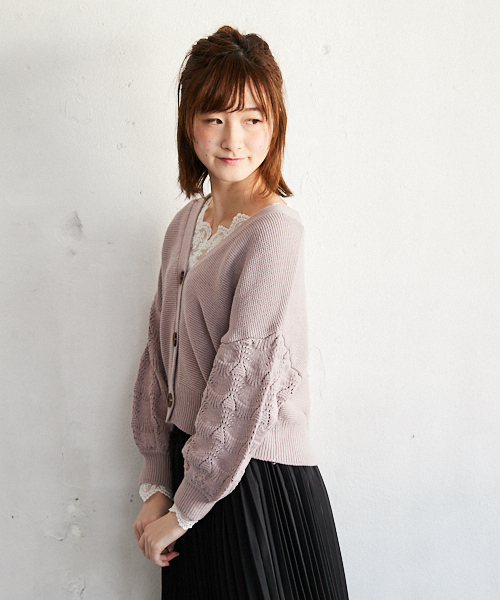 PairPair（ペアペア）の「袖透かし編みVネックカーディガン（カーディガン/ボレロ・レディース・ラベンダー/ライトベージュ・FREE）」の19枚目の写真