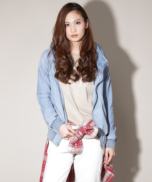 goa（ゴア）の「カットデニム×デニムビックフードパーカー（パーカー・レディース・ブルー・FREE）」の15枚目の写真