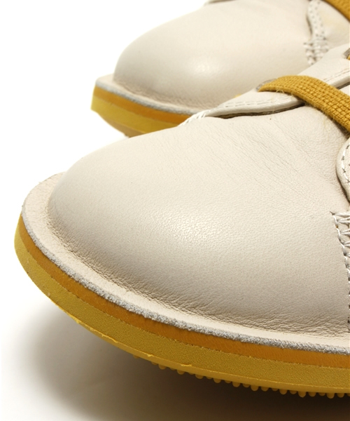 CAMPER(カンペール)の「TRIBUTE BY nendo (トリビュートバイネンド)(その他シューズ・メンズ・ホワイト・27.5cm/27.0cm/28.0cm/25.0cm/26.0cm/25.5cm)」の3枚目の写真