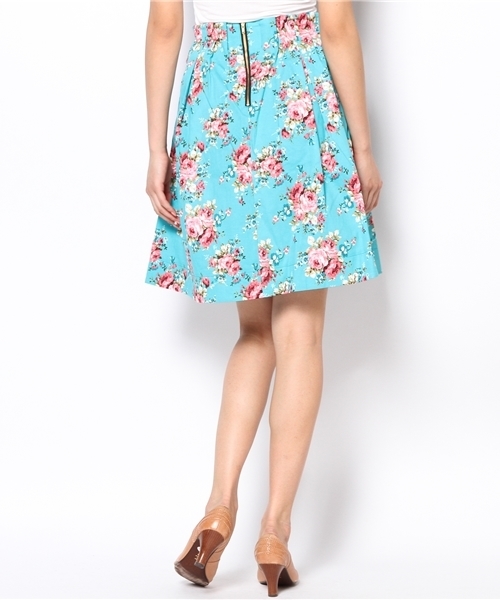 one after another NICE CLAUP（ワンアフターアナザーナイスクラップ）の「【ナイスクラップ】花柄ﾌﾚｱｽｶｰﾄ（スカート・レディース・ネイビー/ベージュ/グリーン・FREE）」の9枚目の写真