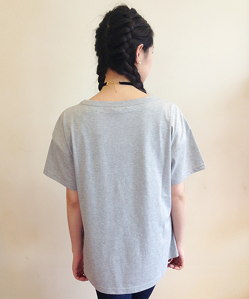 MILKFED.（ミルクフェド）の「S/S BIG TEE METAL　（Tシャツ/ユニコーン）（Tシャツ/カットソー・レディース・ホワイト/ブラック/アッシュグレー・SMALL/MEDIUM）」の4枚目の写真