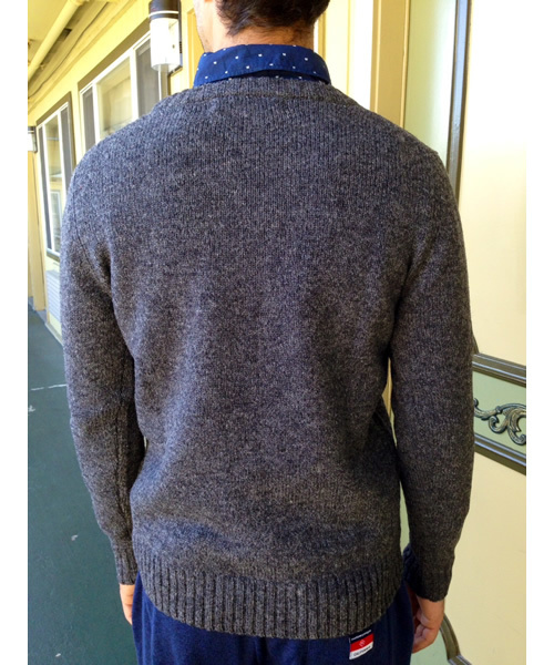 SPACE DANDY（スペースダンディ）の「【melple】　シェットランドウールニット(プリント)（ニット/セーター・メンズ・グレー・SMALL/MEDIUM/LARGE）」の5枚目の写真