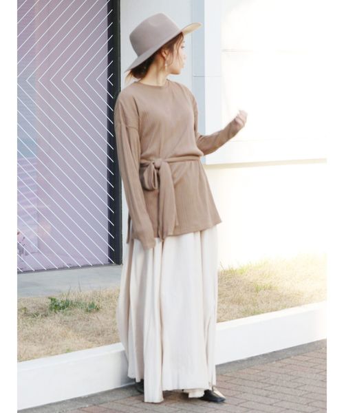 Ungrid（アングリッド）の「ソフトリンクルサテンマキシスカート（スカート・レディース・パープル/カーキ/アイボリー・FREE）」の5枚目の写真