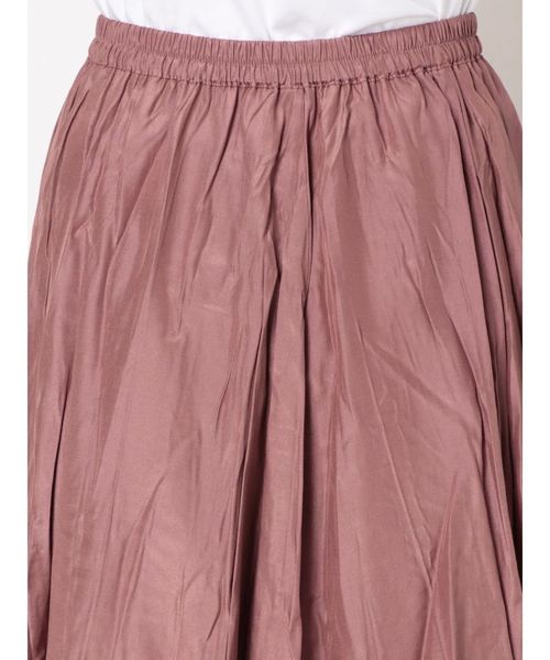 Ungrid（アングリッド）の「ソフトリンクルサテンマキシスカート（スカート・レディース・パープル/カーキ/アイボリー・FREE）」の15枚目の写真