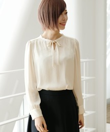 STRAWBERRY-FIELDS�i�X�g���x���[�t�B�[���Y�j�́u�T�e���r���e�[�W�@�u���E�X�i�V���c/�u���E�X�j�v