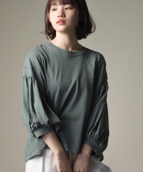 OMNES（オムネス）の「綿麻カット 袖ボリューム七分袖Tシャツ（Tシャツ/カットソー・レディース・ブラック/ブルーグレー/ブラウン/ベージュ/ネイビー/パープル/ホワイト・FREE）」の3枚目の写真