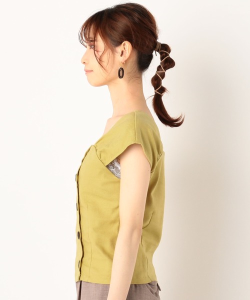 archives（アルシーヴ）の「アシメ釦ギャザーブラウス（シャツ/ブラウス・レディース・チャコールグレー/ダークブラウン/イエロー/アイボリー・MEDIUM）」の15枚目の写真