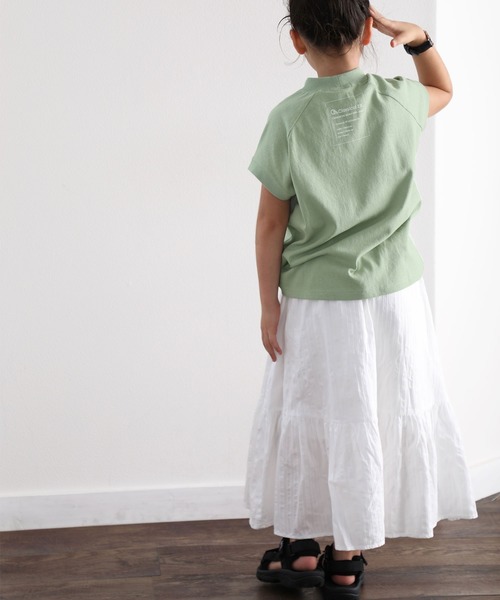 classicalelf(クラシカルエルフ)の「綿100%USAコットン。大人っぽTシャツ。(Tシャツ/カットソー・キッズ・ベージュ/モカ/ブラック/グリーン/ホワイト・130/140/150/160)」の6枚目の写真