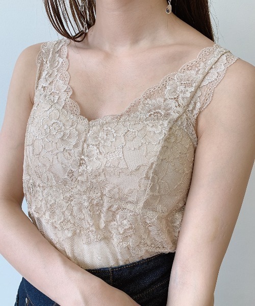 VANNIE U（ヴァニーユー）の「カップ付きレースインナー（キャミソール・レディース・ホワイト/ブラック/ベージュ・FREE）」の4枚目の写真