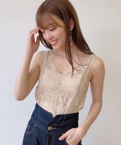 VANNIE U（ヴァニーユー）の「カップ付きレースインナー（キャミソール・レディース・ホワイト/ブラック/ベージュ・FREE）」の19枚目の写真