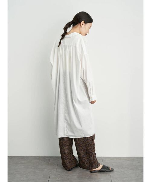 AMERICAN HOLIC（アメリカンホリック）の「カルゼボイルバックギャザーワンピース　＊（ワンピース・レディース・オフホワイト/ブラウン/チャコールグレー/ホワイト系その他6・FREE）」の15枚目の写真