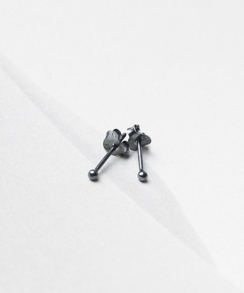 sunny branch(サニーブランチ)の「シルバー925 2.0mmボールピアス(ピアス(両耳用)・レディース・シルバー/ブラック/ゴールド・FREE)」の2枚目の写真