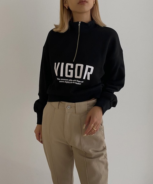 Avvenente(アベネンテ)の「【Avvenente】ハイネックモードプリントプルオーバー(Tシャツ/カットソー・レディース・ブラック/ベージュ/チャコールグレー・M)」の1枚目の写真