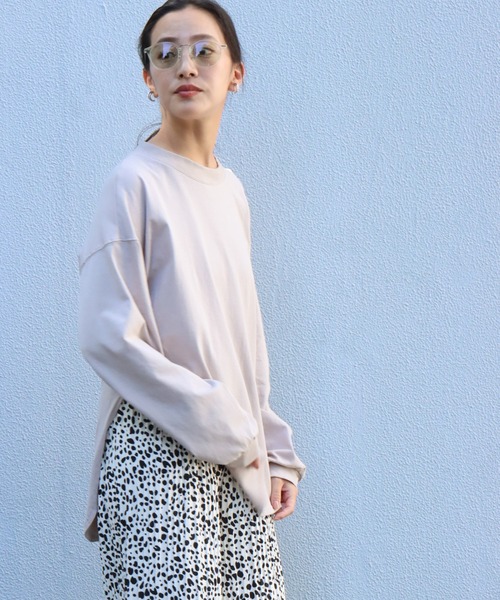 libelle more(リベル モア)の「OE天竺配色ステッチオーバーサイズTシャツ/ロンT(Tシャツ/カットソー・レディース・オフホワイト/ブラック/ブラウン/ピンクベージュ・M/L)」の1枚目の写真