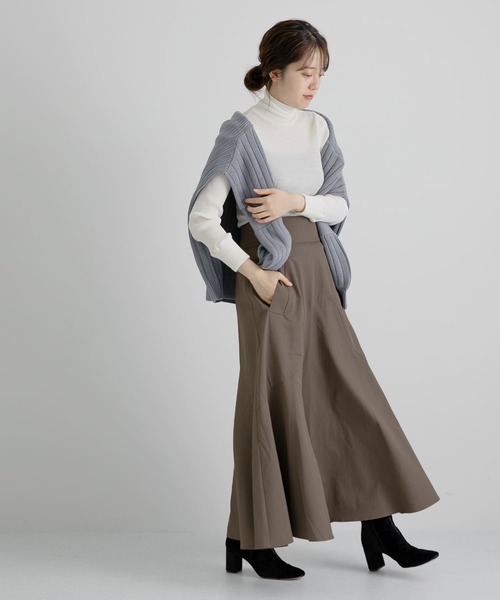 LAATO(ラート)の「FLARE LONG SKIRT(スカート・レディース・グレー/カーキ・FREE)」の10枚目の写真