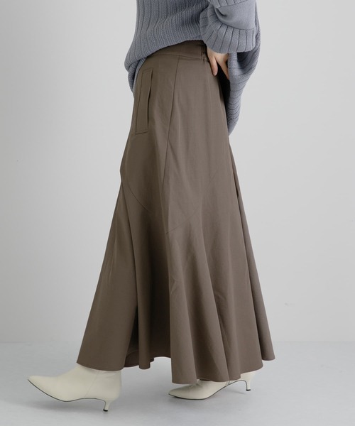 LAATO(ラート)の「FLARE LONG SKIRT(スカート・レディース・グレー/カーキ・FREE)」の4枚目の写真