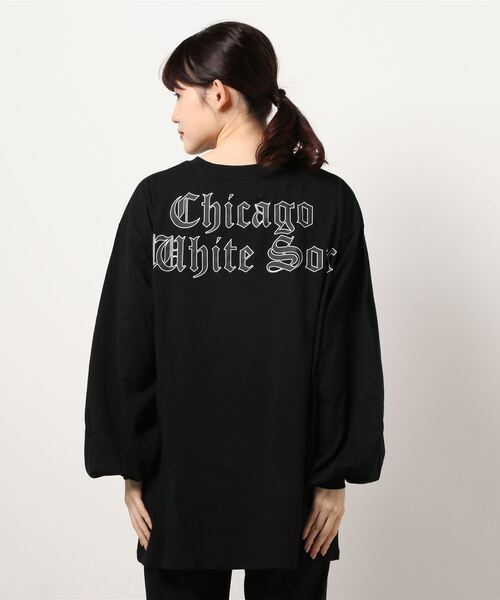 BACK TO THE FIELD（バック トゥー ザ フィールド）の「【MLB】OLD ENGLISHロゴロングスリーブTシャツ（Tシャツ/カットソー・レディース・ブラック/オフホワイト/カーキ・FREE）」の4枚目の写真