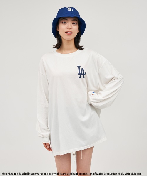 BACK TO THE FIELD（バック トゥー ザ フィールド）の「【MLB】OLD ENGLISHロゴロングスリーブTシャツ（Tシャツ/カットソー・レディース・ブラック/オフホワイト/カーキ・FREE）」の19枚目の写真